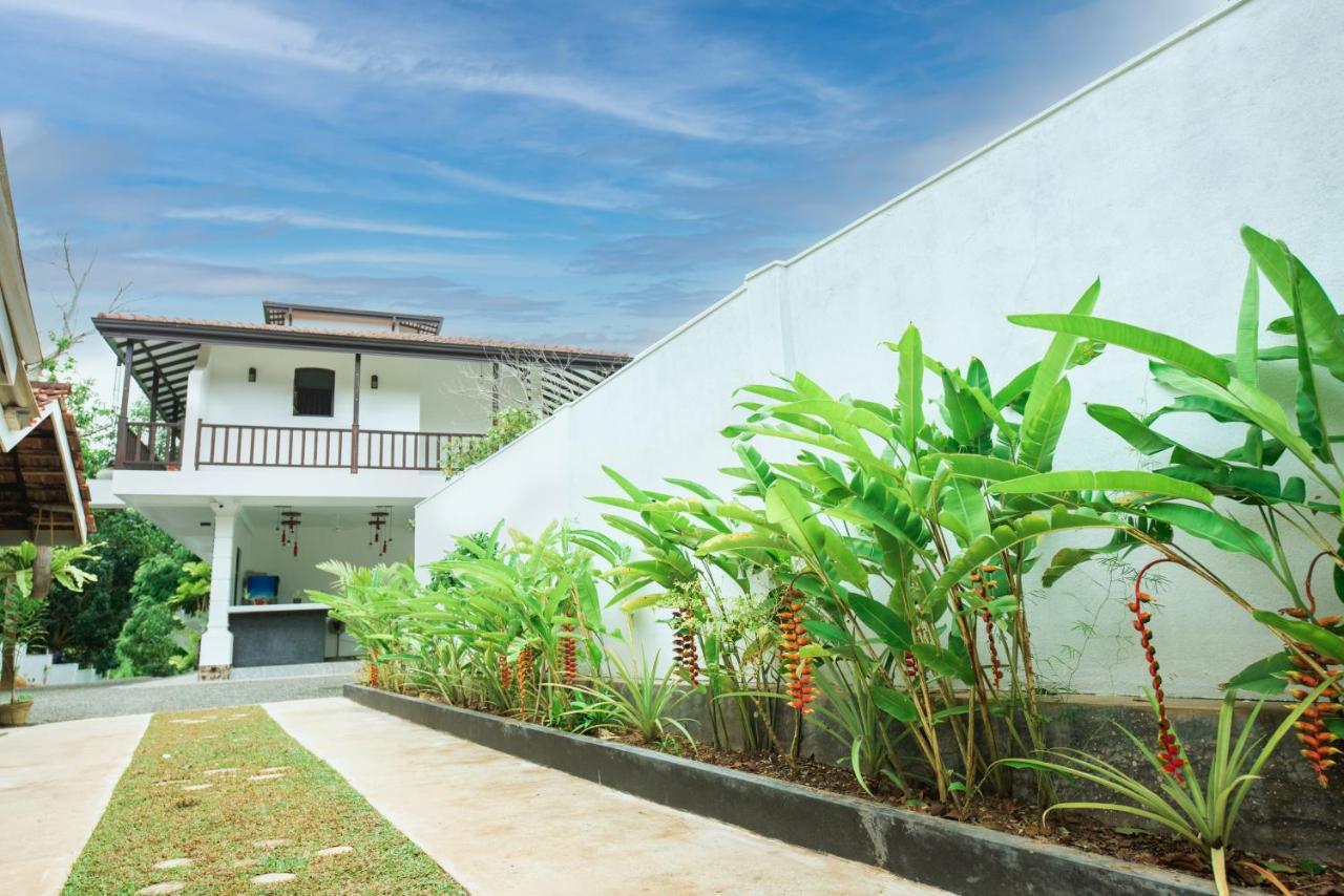 Hotel Calm Haven Unawatuna 陶尔佩 外观 照片