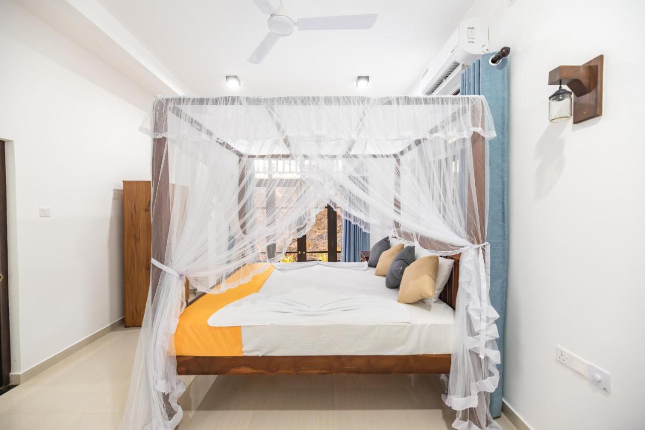 Hotel Calm Haven Unawatuna 陶尔佩 外观 照片