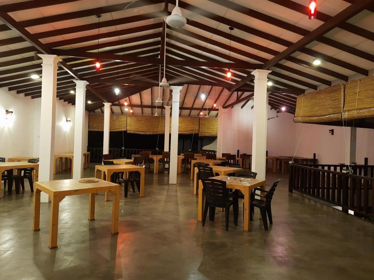Hotel Calm Haven Unawatuna 陶尔佩 外观 照片