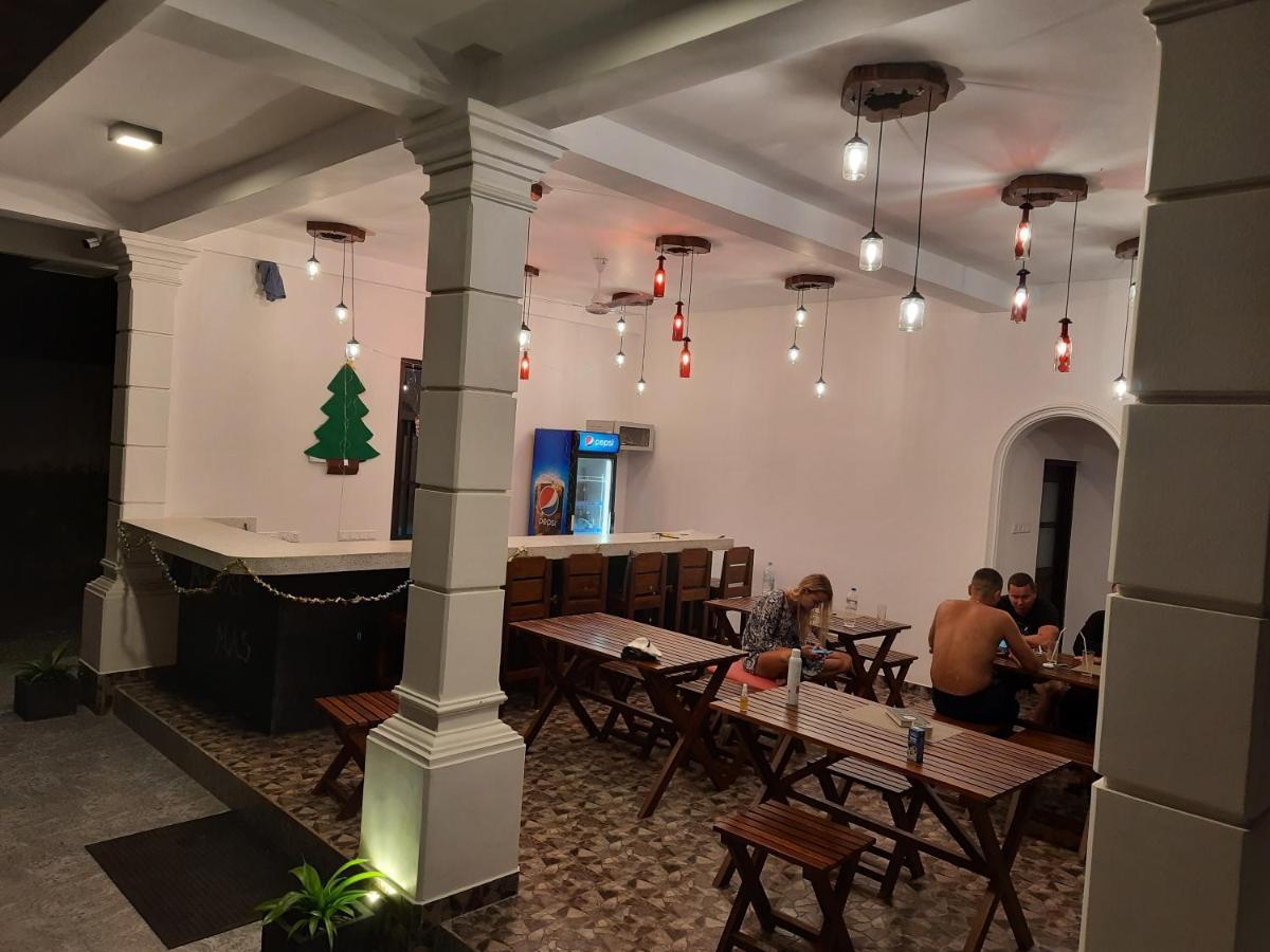 Hotel Calm Haven Unawatuna 陶尔佩 外观 照片